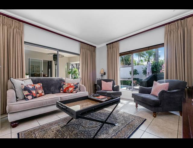 5 BEDROOM HOUSE FOR SALE IN DAINFERN GOLF ESTATE